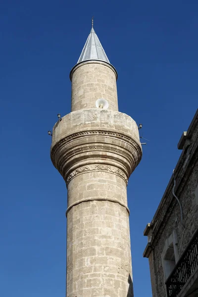Minarete Una Mezquita Girne Norte Chipre — Foto de Stock