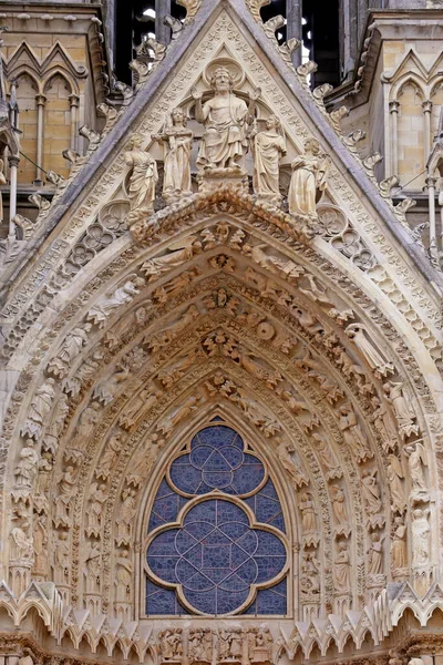 Vista Detalhada Catedral Reims — Fotografia de Stock