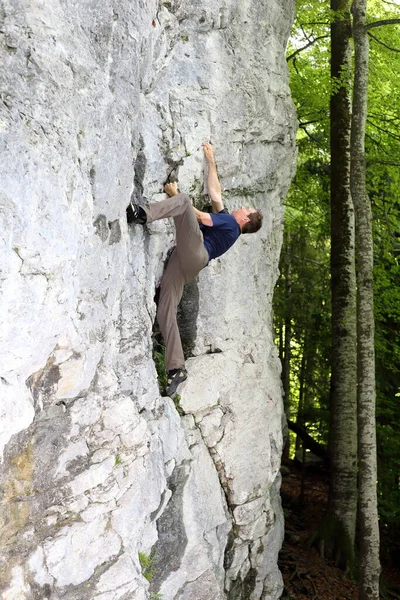 Climbing Rocks — Stock Photo, Image