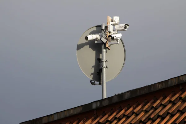 Cameras Satellite Bowl Roof — Stock Photo, Image