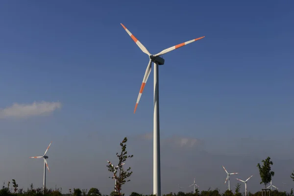 Energia Wiatrowa Alternatywne Wytwarzanie Energii Elektrycznej — Zdjęcie stockowe