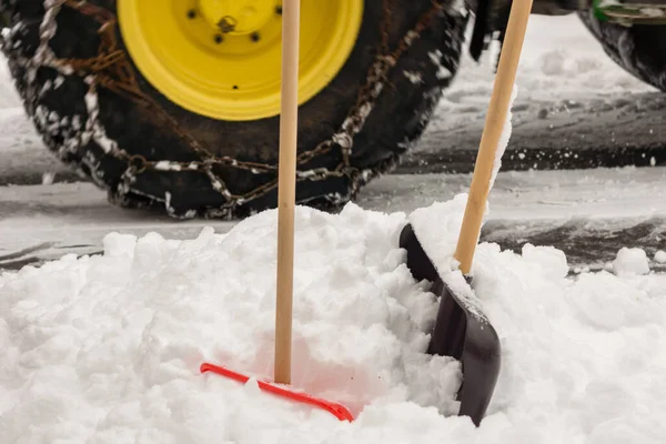 Sneeuwruimen Een Winterinzinking — Stockfoto