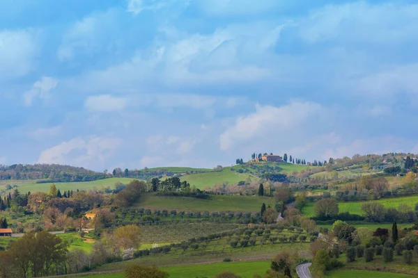 Typisch Toscaans Landschap Met Cipressen Landhuizen — Stockfoto