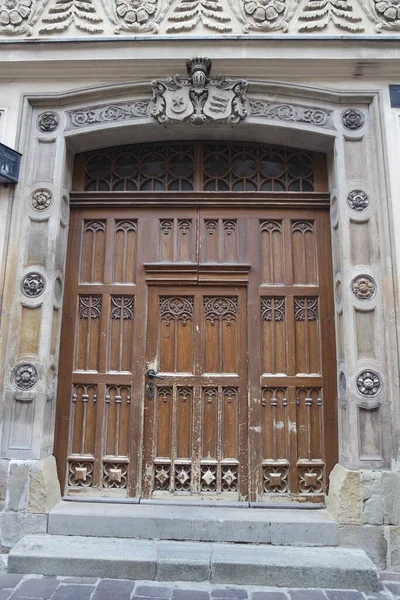 Старая Дверь Кракова — стоковое фото