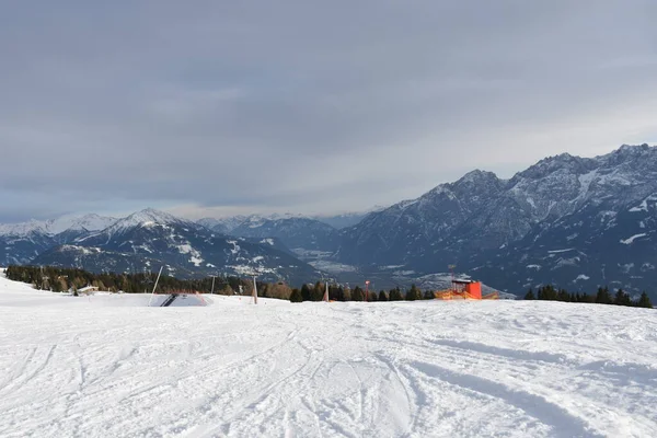 Sport Invernali Piste Sci Ski Area Piste Montagna Zettersfeld Lienz — Foto Stock