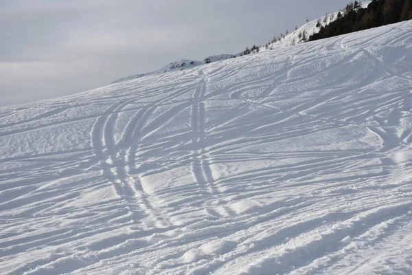 Deportes Invierno Pista Esquí Pista Esquí Montaña Zettersfeld Lienz Ascensor —  Fotos de Stock