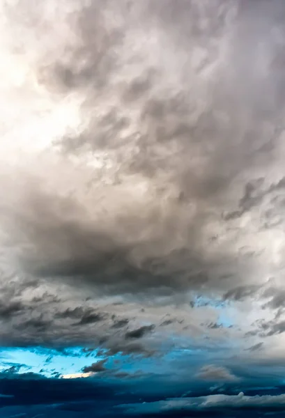 구름과 구름과 날씨가 — 스톡 사진