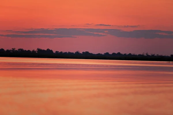 海の上の夕日赤い夕日 — ストック写真