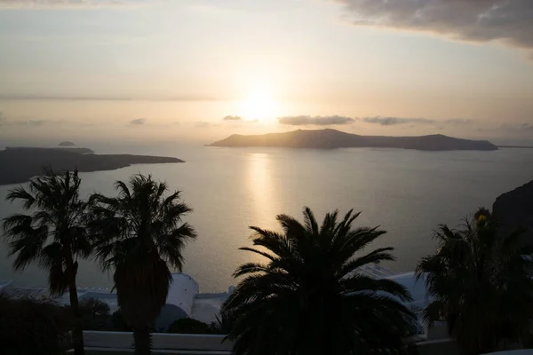 Fira Isla Thira Thera Una Pequeña Ciudad Archipiélago Santorini Las —  Fotos de Stock