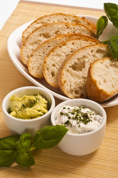 White Bread Prepared Herb Butter Herb Quark — Stock Photo, Image