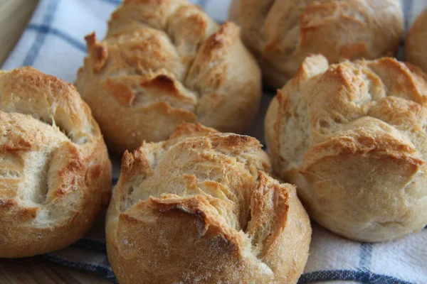 Dekorlu Taze Ekmek — Stok fotoğraf