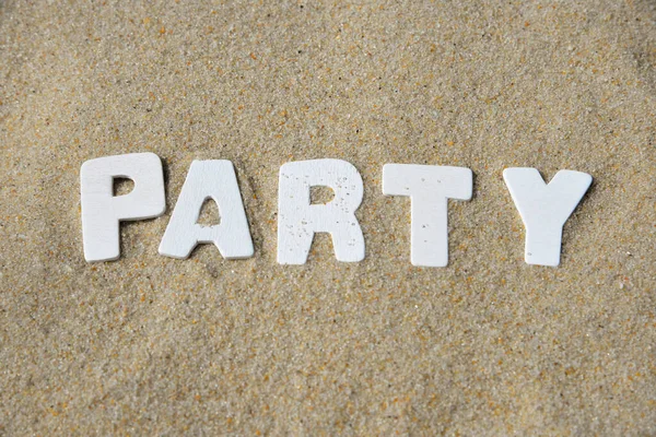 Summer Party Word Bokstäver Sand Beach — Stockfoto