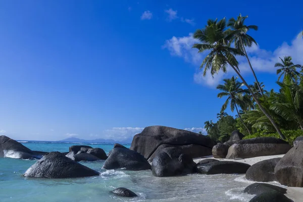 Silhouette - Dream Island in the Seychelles