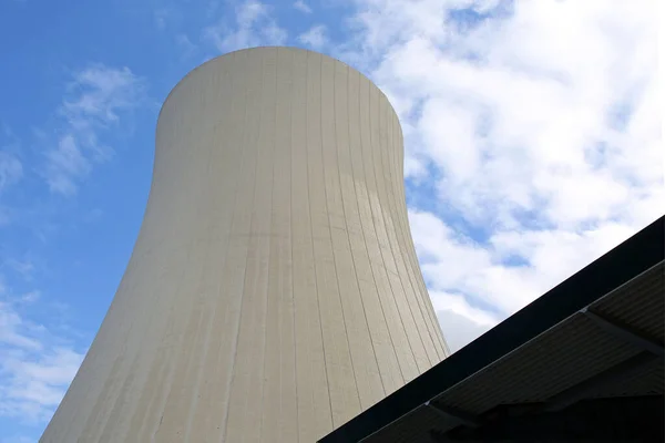 Tovární Chladící Věž Jaderná Energie Uhelná Elektrárna — Stock fotografie