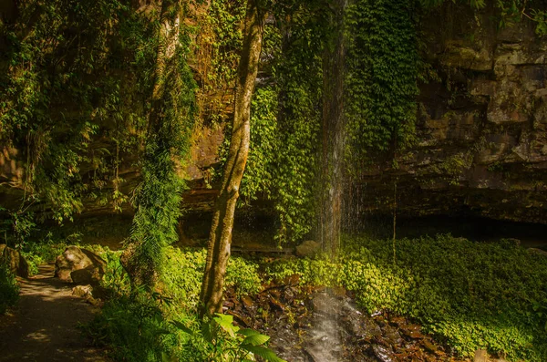 Cascata Tropicale Nella Stagione Secca — Foto Stock