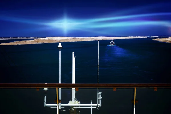 Kanał Sueski Nowo Otwarty Kanał Ekspansji Wieczornej Atmosferze Szyną Pierwszym — Zdjęcie stockowe