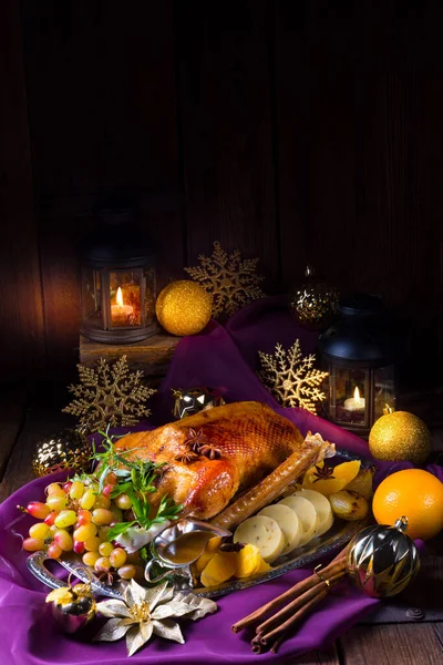 Ganso Natal Com Recheio Abóbora Frutas — Fotografia de Stock