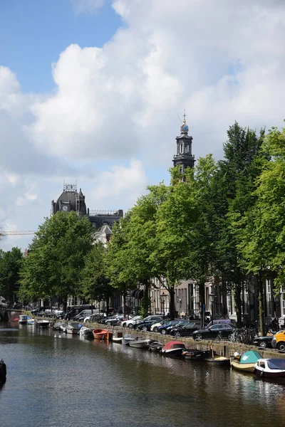 Amsterdam Hollanda Hollanda Nehir Kanal Gemi Tekne Şehir Kanal Yüzen — Stok fotoğraf