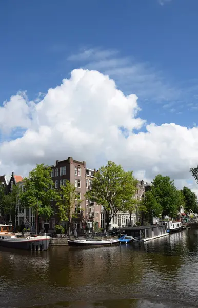 Amsterdã Holanda Holanda Rio Canal Navio Barco Água Cidade Canal — Fotografia de Stock