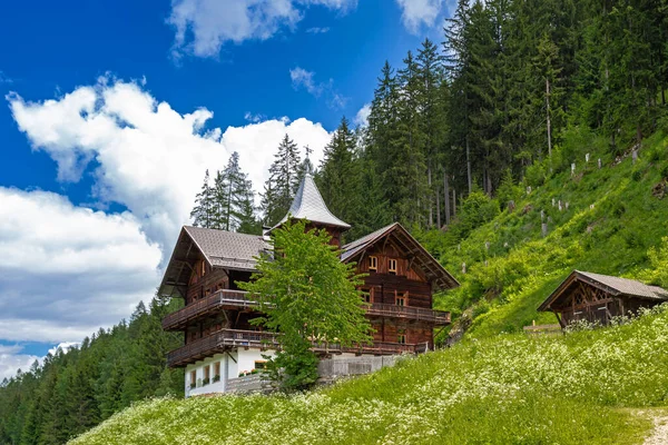 Villa Bij Nicholas Ultental Zuid Tirol — Stockfoto
