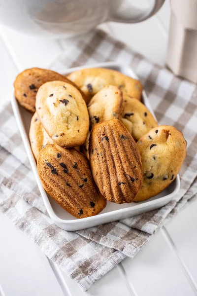 Madeleine Com Chocolate Bolos Pequenos Franceses Tradicionais Chapa — Fotografia de Stock