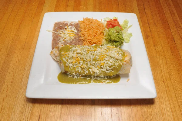 Pescado Frito Con Arroz Verduras — Foto de Stock