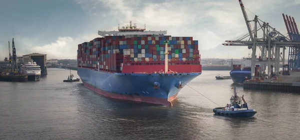 Groot Containerschip Haven Van Hamburg — Stockfoto