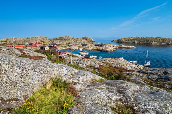 Θέα Στα Καιρικά Νησιά Κοντά Στη Fjaellbacka Στη Σουηδία Φωτογραφία Αρχείου