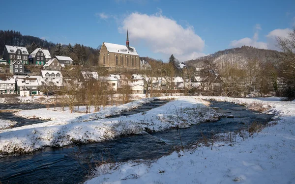 Panoramisch Beeld Van Beyenburg Bij Wuppertal Een Winterdag Met Besneeuwd — Stockfoto