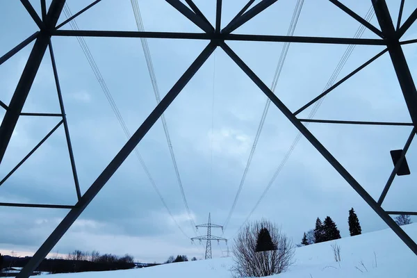 Freileitungsmasten Mit Stromkabeln Winter — Stockfoto