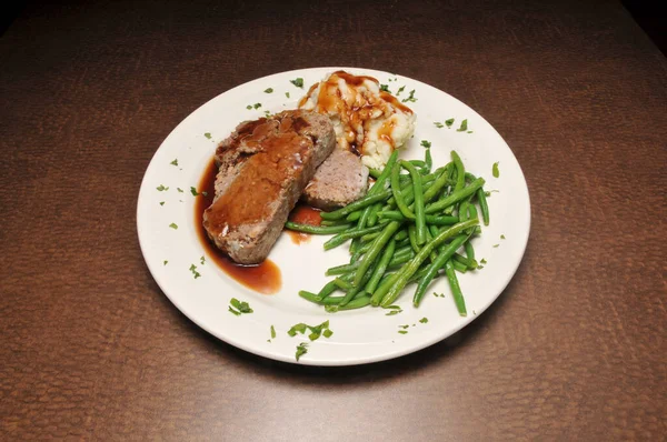 Bife Porco Grelhado Com Legumes Molho — Fotografia de Stock