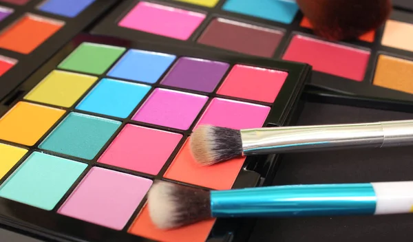 Eye Shadow Palette Makeup Brush Powder Pink Background — Stock Photo, Image