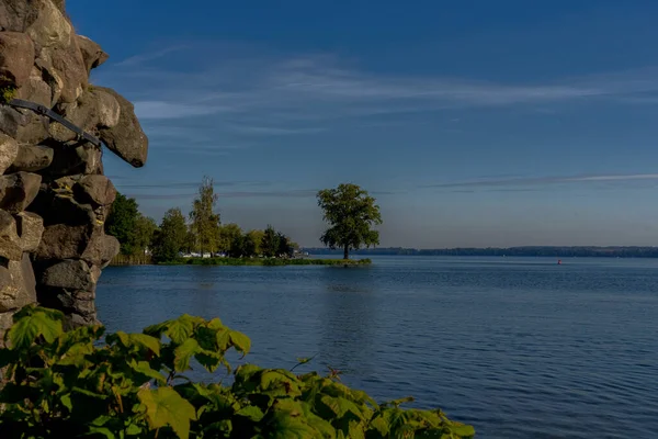 Uitzicht Het Meer Van Duitse Stad Schwerin Herfst — Stockfoto