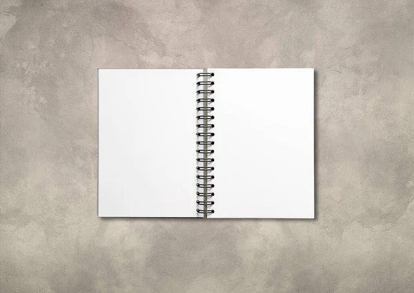 Blanco Open Spiraal Notebook Mockup Geïsoleerd Beton Achtergrond — Stockfoto