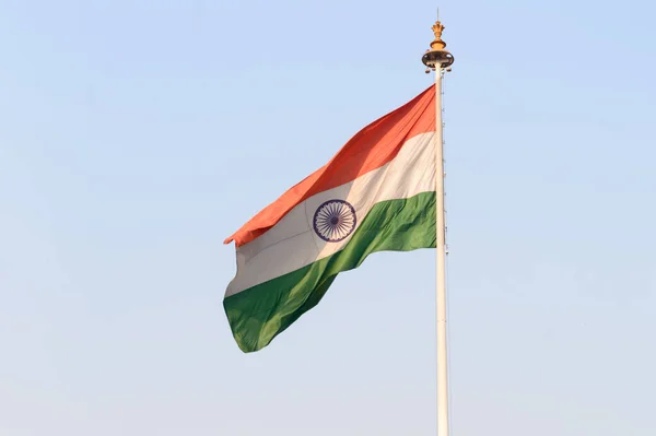 Indyjska Flaga Tle Błękitnego Nieba Flaga Narodowa Indii Jest Poziomym — Zdjęcie stockowe