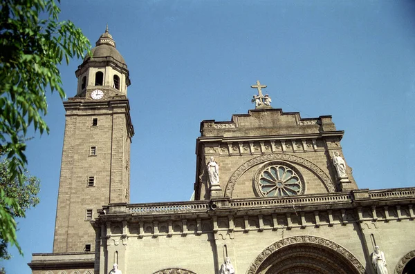 巴塞洛纳市的圣墓大教堂 — 图库照片