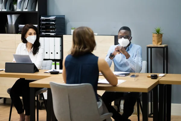 Business Manager Job Interview Talking Face Mask — Stock Photo, Image