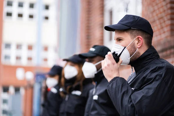 Security Officer Staff Group Event Face Mask — Stock Photo, Image