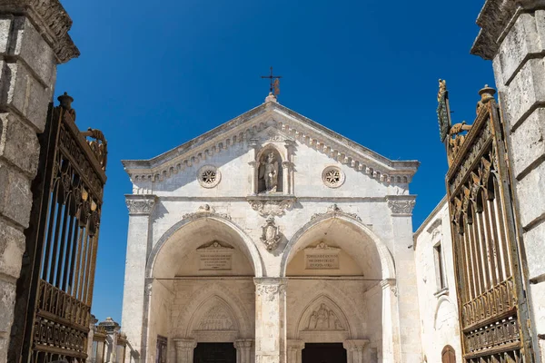 Santuário San Michele Arcangelo Sítio Unesco Monte Santangelo Puglia Itália — Fotografia de Stock