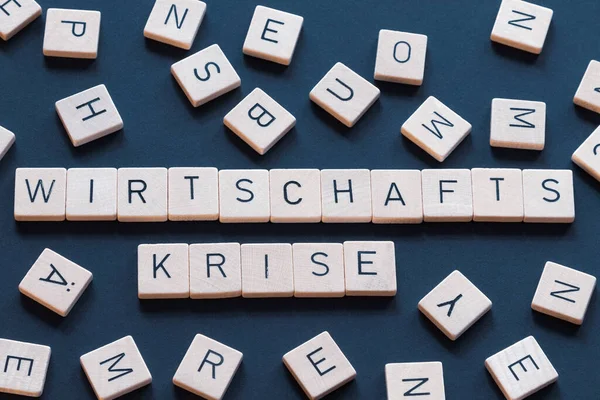 Wirtschaftskrise Een Duitse Term Uit Economie Beschrijft Een Negatieve Ontwikkeling — Stockfoto