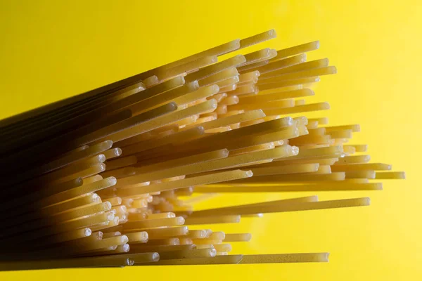 Raw Spaghetti White Background — Stock Photo, Image