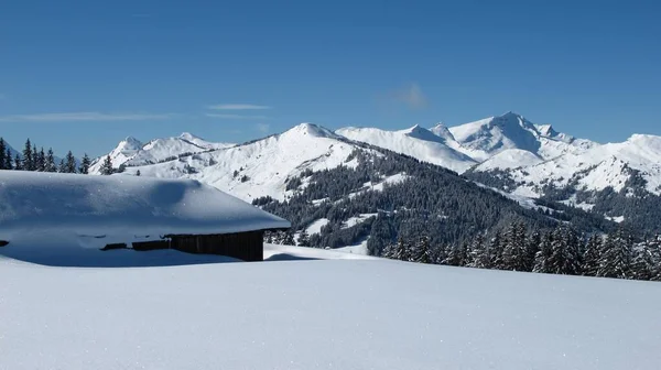 Θέα Από Χειμερινή Διαδρομή Wispile Έως Gsteig — Φωτογραφία Αρχείου