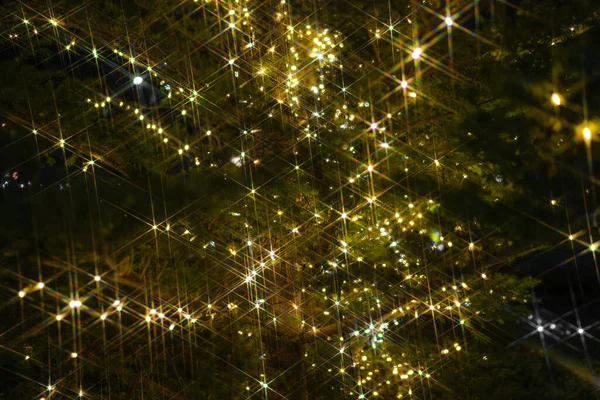 画像のクリスマスイルミネーション クロスフィルター使用 撮影場所 宮城県仙台市 — ストック写真