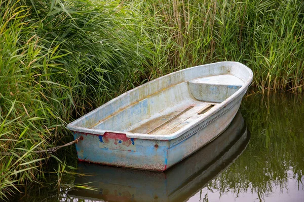 Ein Kleines Fischerboot Liegt Idyllischen Hafen Von Zempin — Stockfoto