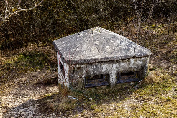 Starý Opuštěný Dům Vesnici — Stock fotografie