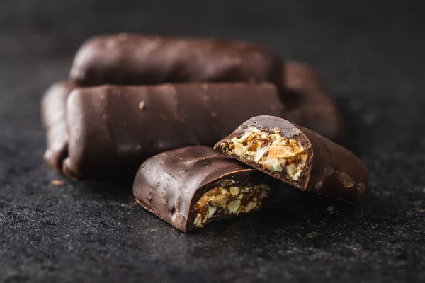 Шоколадные Какао Куски Темном Фоне — стоковое фото