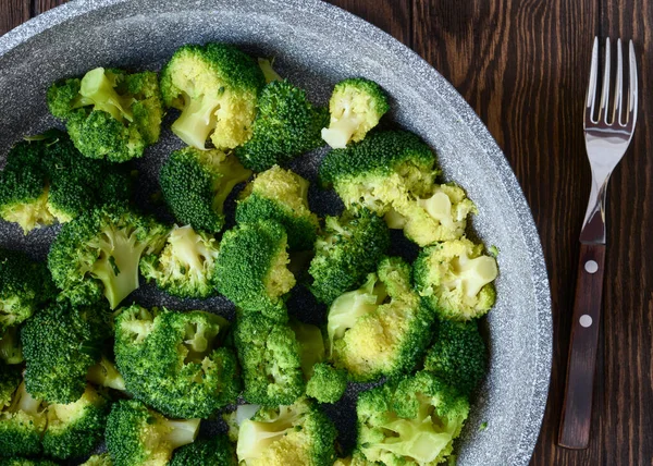 Brokoli Kubis Dalam Penggorengan Close Top View Makanan Sehat — Stok Foto