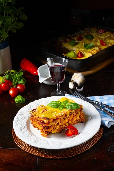 Heerlijke Pasta Met Tomatensaus Kaas — Stockfoto