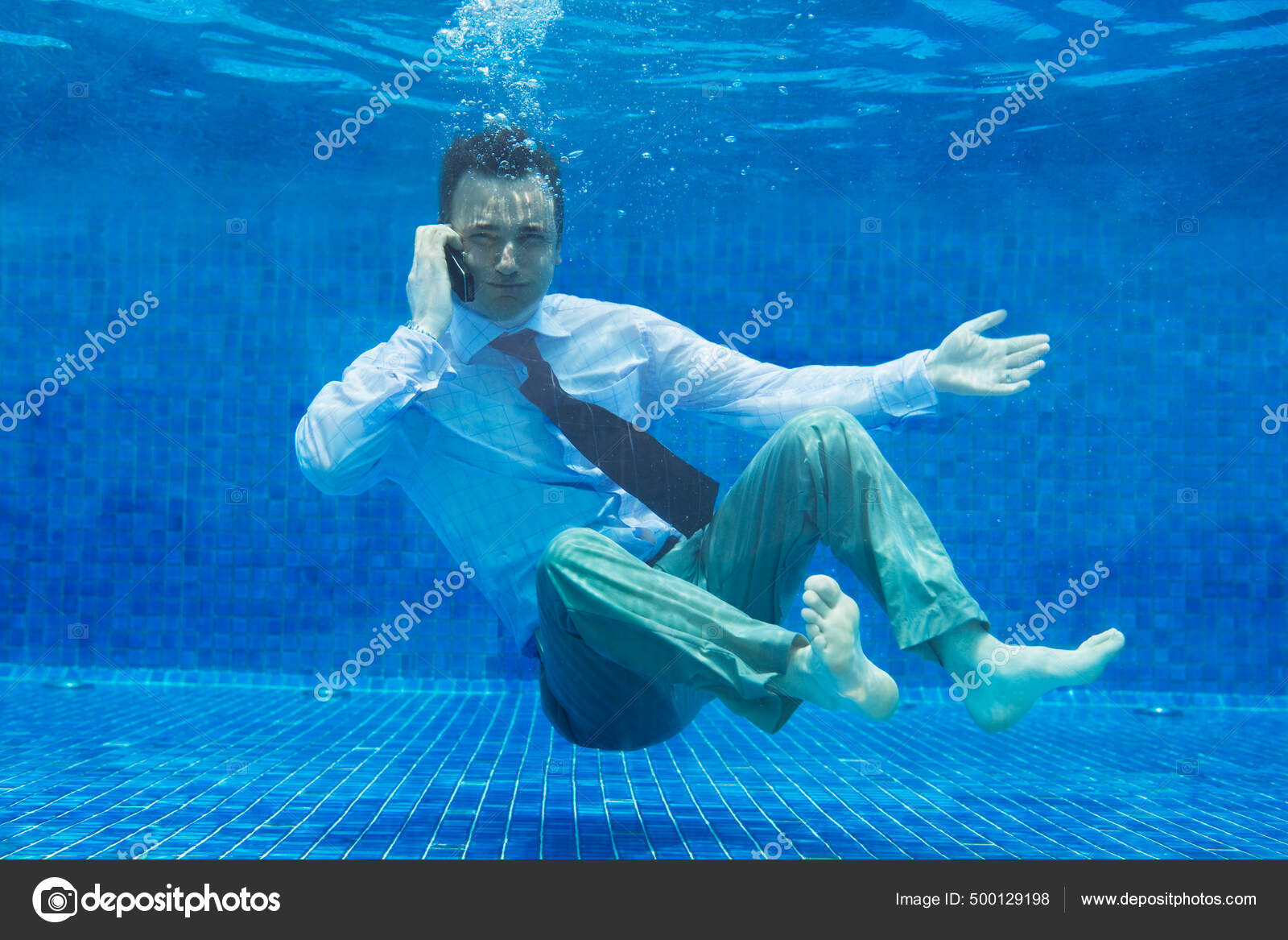 Businessman Underwater Talking Mobile Phone — Stock Photo