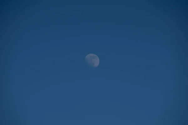 Місяць Небі — стокове фото
